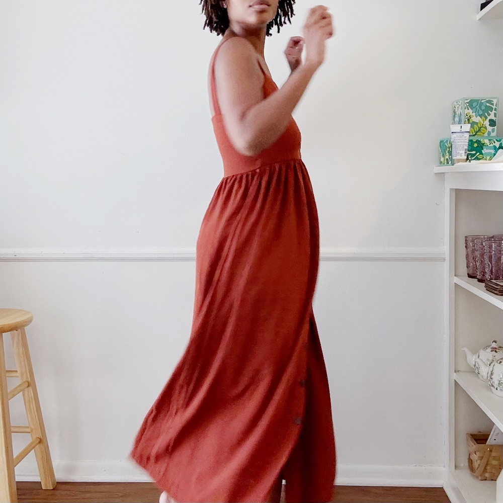 brick red button up maxi dress - Picture 2 of 6